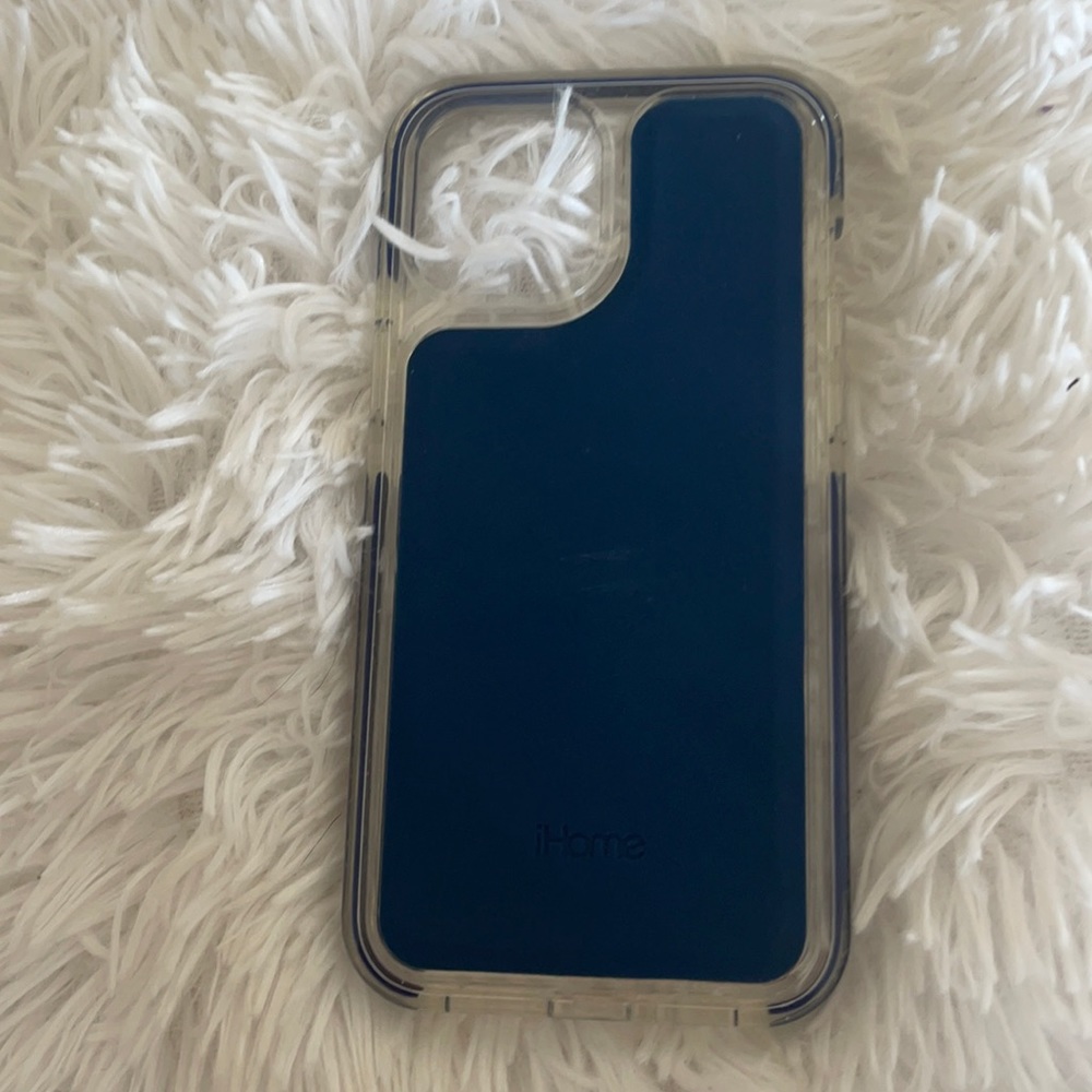 Wouldn’t allow me to stick a pop socket on